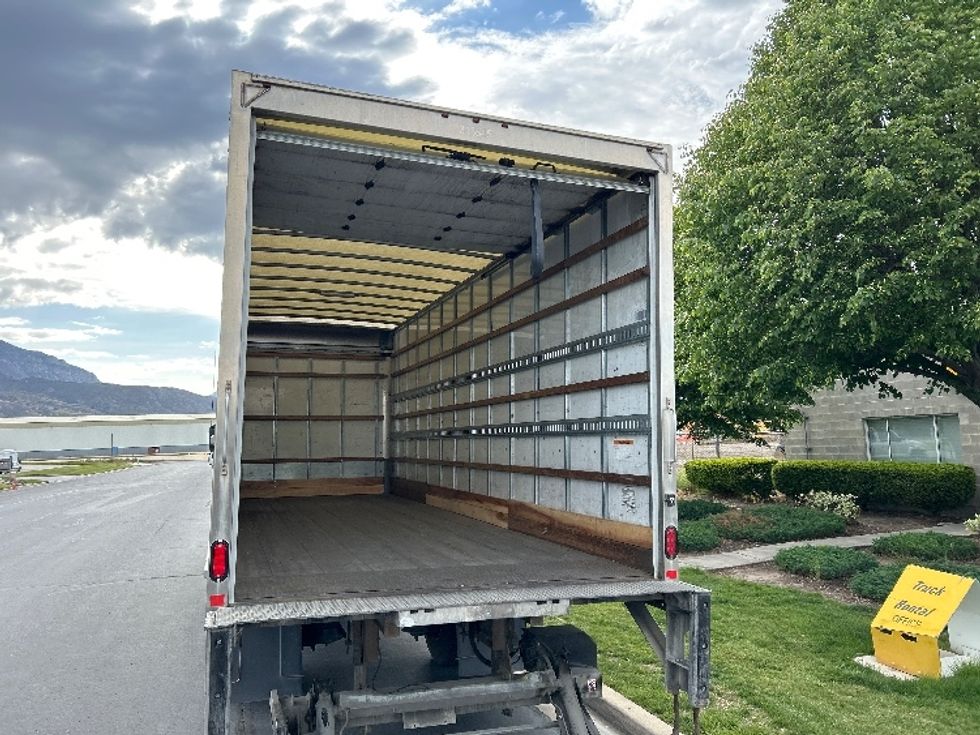 Medium Duty Box Truck-Light and Medium Duty Trucks-Freightliner-2018-M2-West Valley City-UT-243,829\n\t\tmiles-$ 40,000 - Image 12