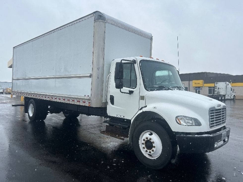 Medium Duty Box Truck-Light and Medium Duty Trucks-Freightliner-2018-M2-Windsor-WI-198,400\n\t\tmiles-$ 37,500 - Image 1