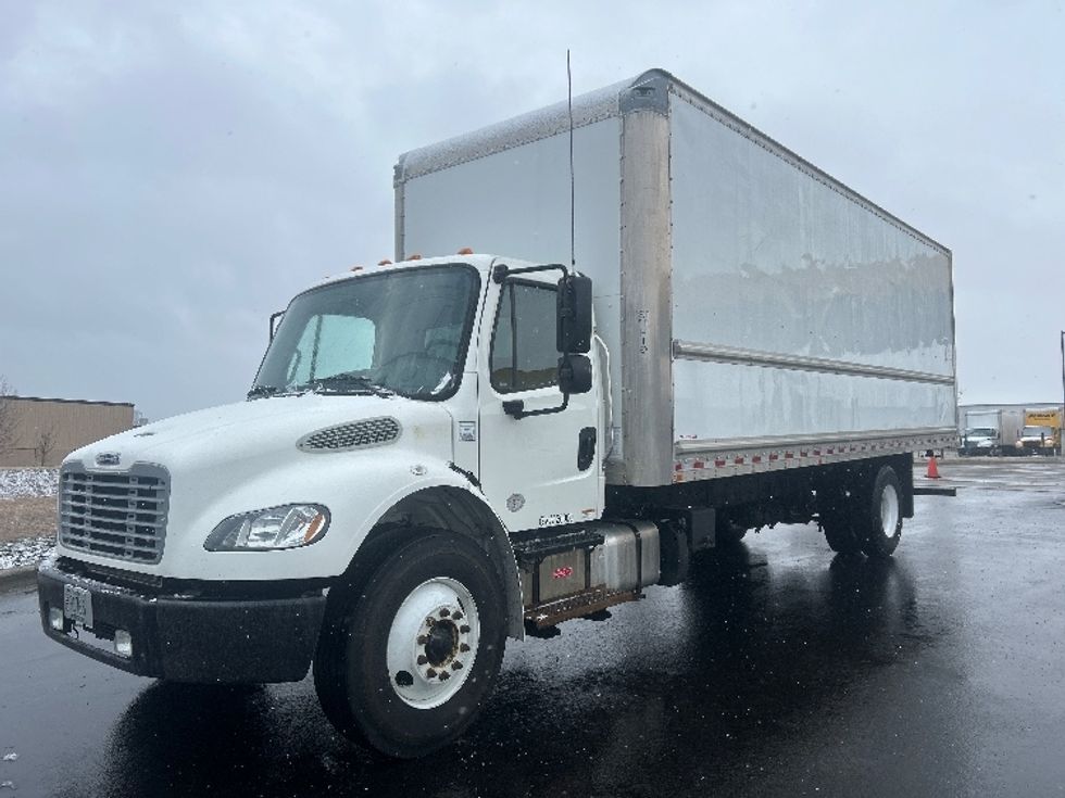 Medium Duty Box Truck-Light and Medium Duty Trucks-Freightliner-2018-M2-Windsor-WI-198,400\n\t\tmiles-$ 37,500 - Image 3