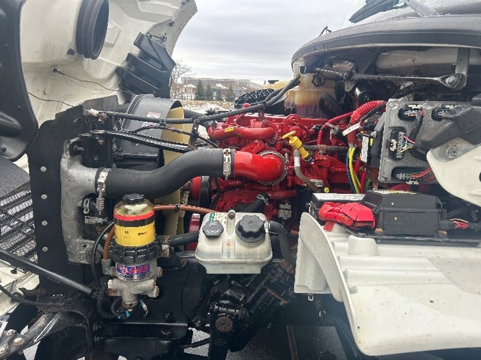 Medium Duty Box Truck-Light and Medium Duty Trucks-Freightliner-2018-M2-Windsor-WI-243,752\n\t\tmiles-$ 32,500 - Image 24