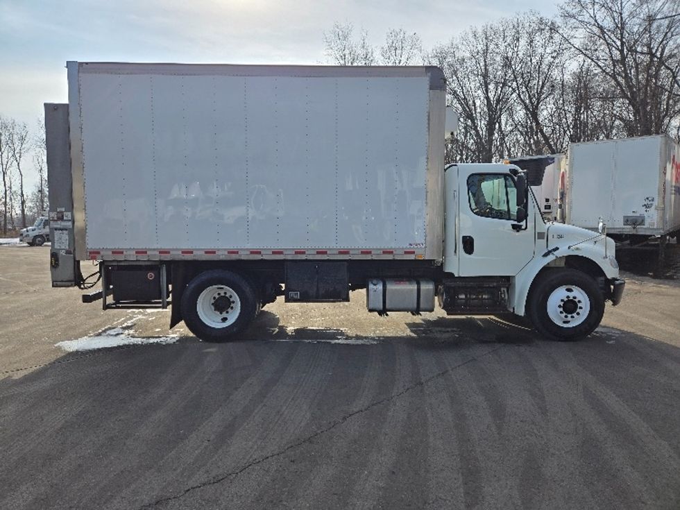 Medium Duty Box Truck-Light and Medium Duty Trucks-Freightliner-2018-M2-Ypsilanti-MI-181,685\n\t\tmiles-$ 36,000 - Image 15