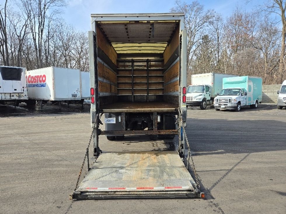 Medium Duty Box Truck-Light and Medium Duty Trucks-Freightliner-2018-M2-Ypsilanti-MI-181,685\n\t\tmiles-$ 36,000 - Image 9