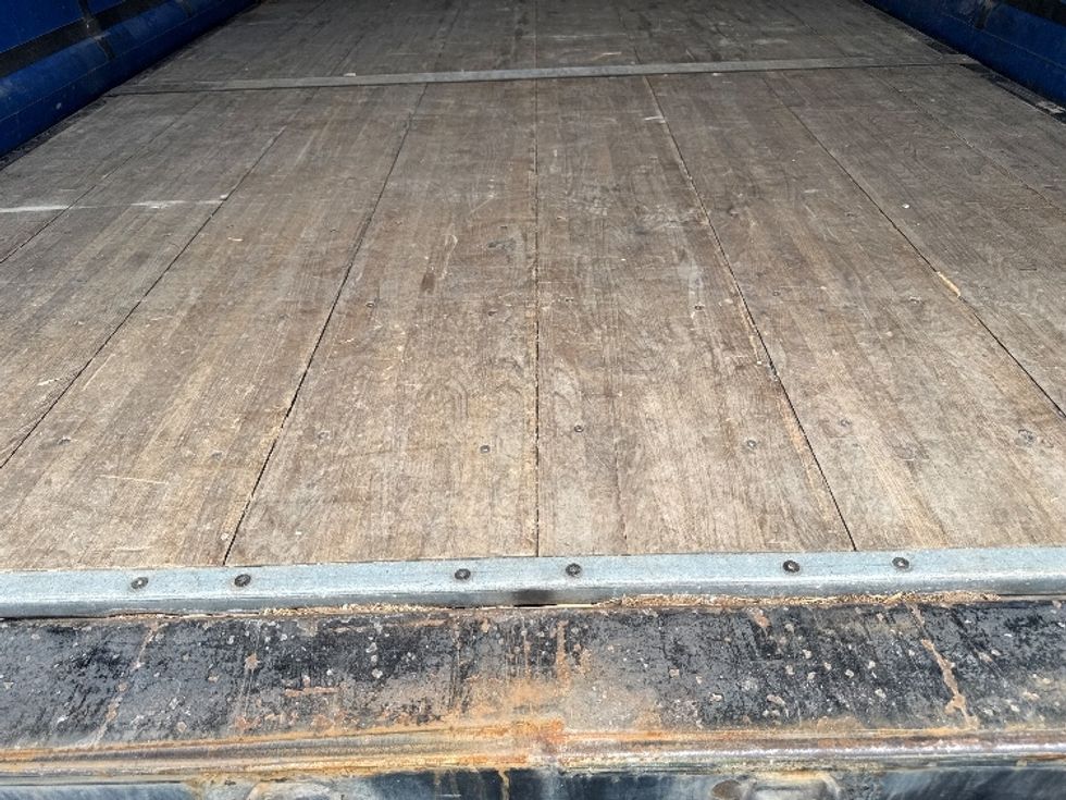 Medium Duty Box Truck-Light and Medium Duty Trucks-Freightliner-2018-M211242S-Harrisburg-PA-322,662\n\t\tmiles-$ 53,750 - Image 8