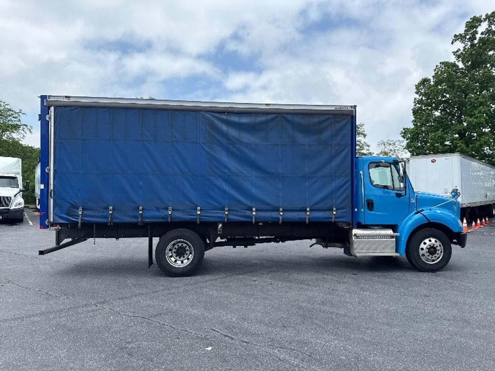 Medium Duty Box Truck-Light and Medium Duty Trucks-Freightliner-2018-M211242S-Harrisburg-PA-322,662\n\t\tmiles-$ 53,750 - Image 13
