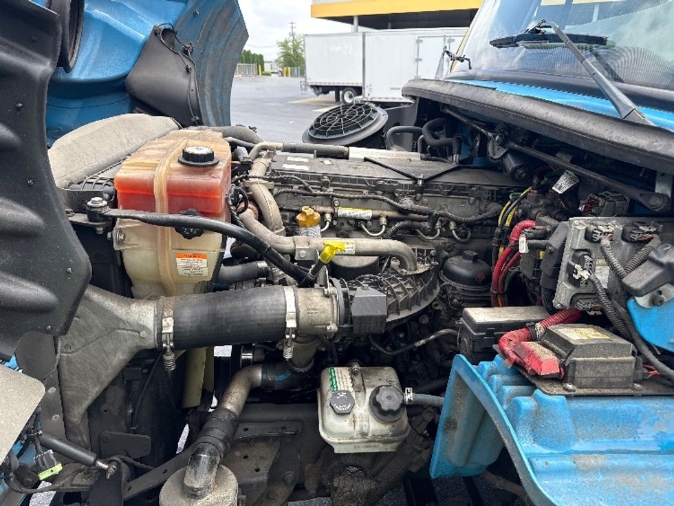 Medium Duty Box Truck-Light and Medium Duty Trucks-Freightliner-2018-M211242S-Harrisburg-PA-322,662\n\t\tmiles-$ 53,750 - Image 22