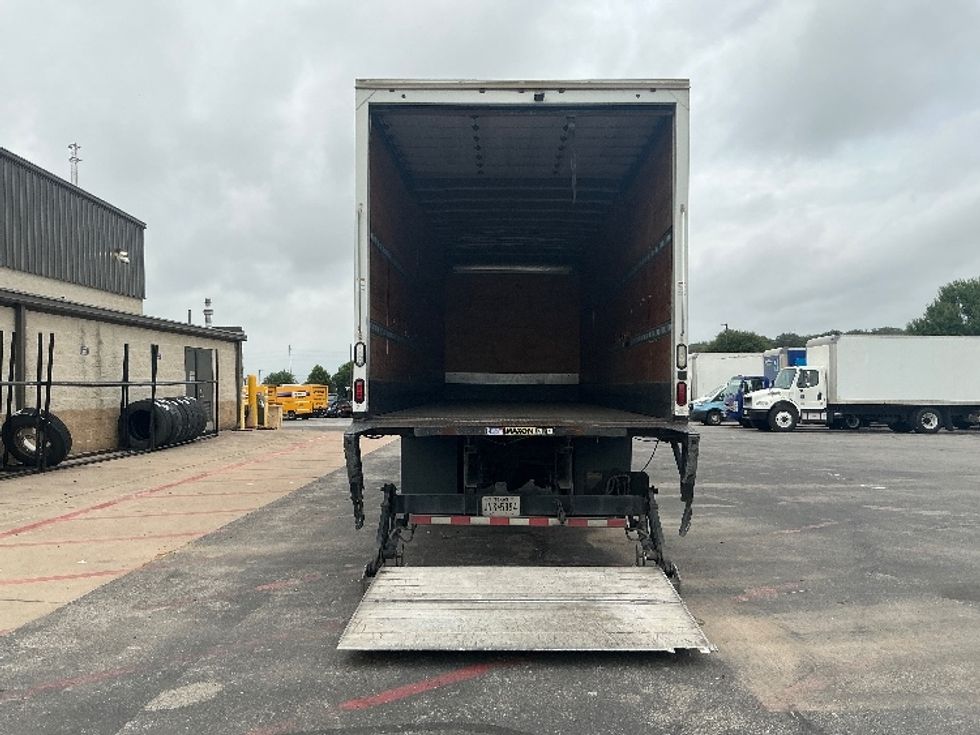 Medium Duty Box Truck-Light and Medium Duty Trucks-Freightliner-2018-M211264S-Austin-TX-242,999\n\t\tmiles-$ 75,000 - Image 9