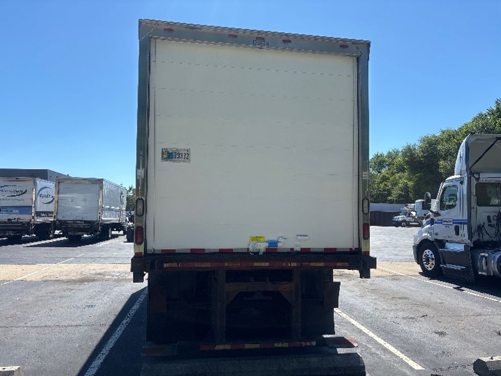 Medium Duty Box Truck-Light and Medium Duty Trucks-Freightliner-2018-M211264S-Burlington-NJ-334,766\n\t\tmiles-$ 69,000 - Image 7