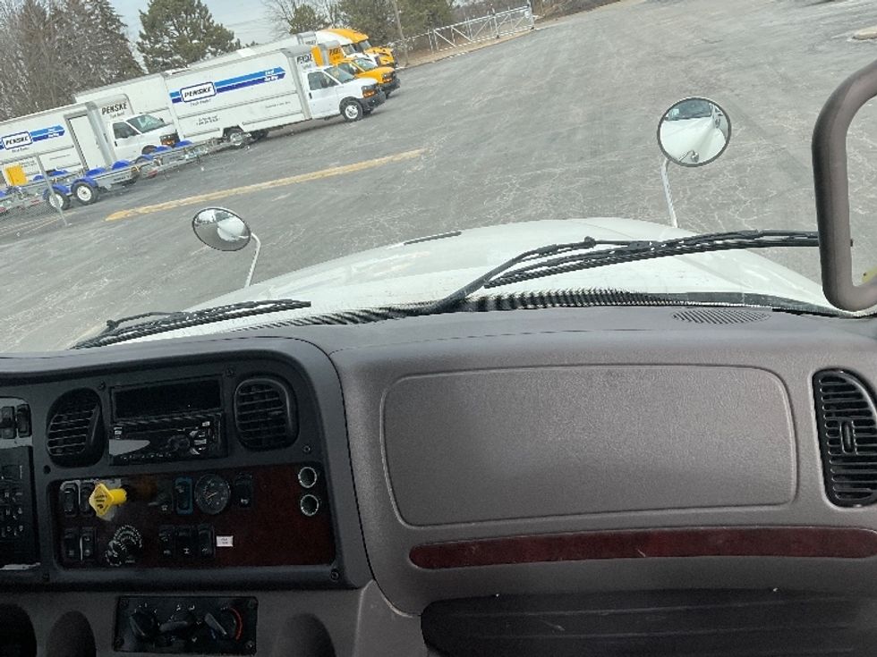 Medium Duty Box Truck-Light and Medium Duty Trucks-Freightliner-2018-M211264S-Canton-OH-524,560\n\t\tmiles-$ 65,500 - Image 21