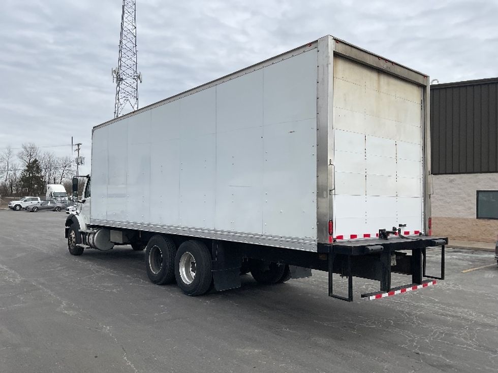 Medium Duty Box Truck-Light and Medium Duty Trucks-Freightliner-2018-M211264S-Canton-OH-524,560\n\t\tmiles-$ 65,500 - Image 6