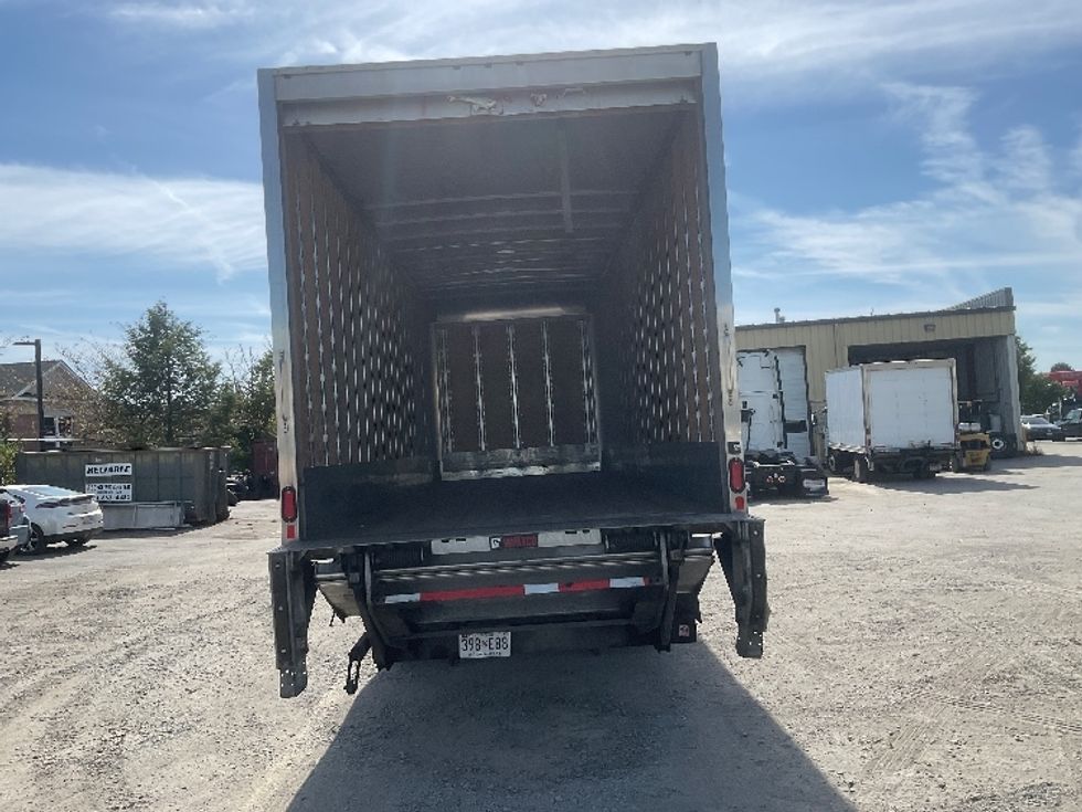 Medium Duty Box Truck-Light and Medium Duty Trucks-Freightliner-2018-M211264S-Harrisburg-PA-159,201\n\t\tmiles-$ 88,250 - Image 8