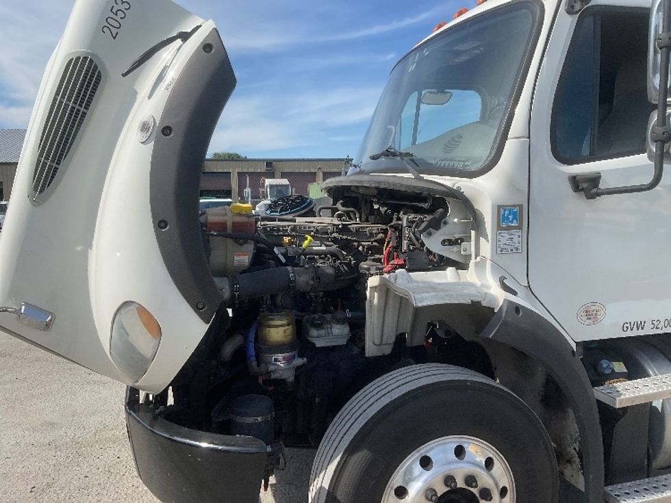 Medium Duty Box Truck-Light and Medium Duty Trucks-Freightliner-2018-M211264S-Harrisburg-PA-159,201\n\t\tmiles-$ 88,250 - Image 23