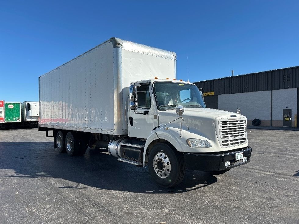 Medium Duty Box Truck-Light and Medium Duty Trucks-Freightliner-2018-M211264S-Londonderry-NH-118,845\n\t\tmiles-$ 79,250 - Image 1