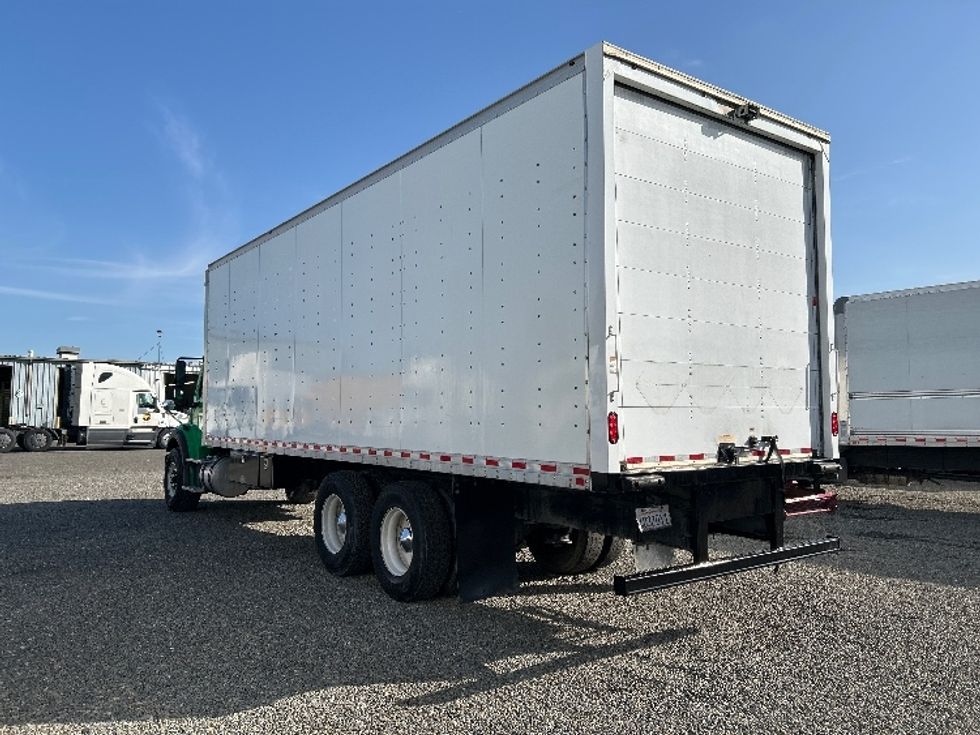 Medium Duty Box Truck-Light and Medium Duty Trucks-Freightliner-2018-M211264S-West Sacramento-CA-259,723\n\t\tmiles-$ 75,750 - Image 6