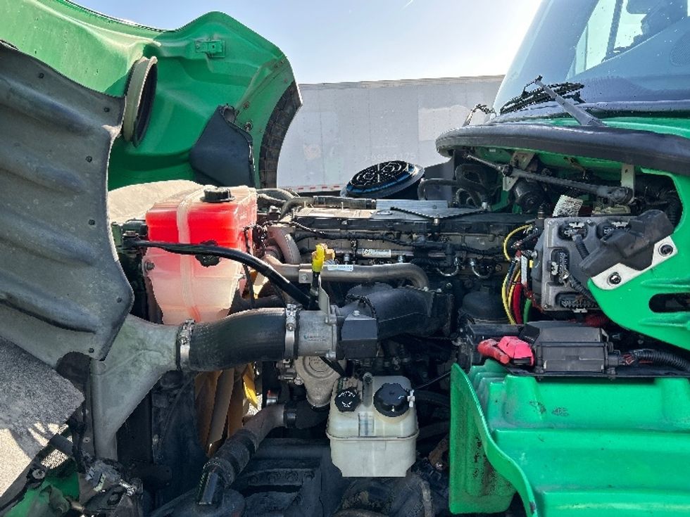 Medium Duty Box Truck-Light and Medium Duty Trucks-Freightliner-2018-M211264S-West Sacramento-CA-259,723\n\t\tmiles-$ 75,750 - Image 24