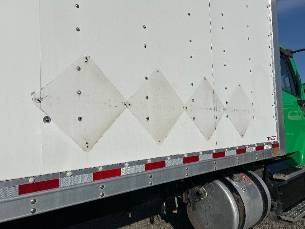 Medium Duty Box Truck-Light and Medium Duty Trucks-Freightliner-2018-M211264S-West Sacramento-CA-259,723\n\t\tmiles-$ 75,750 - Image 27