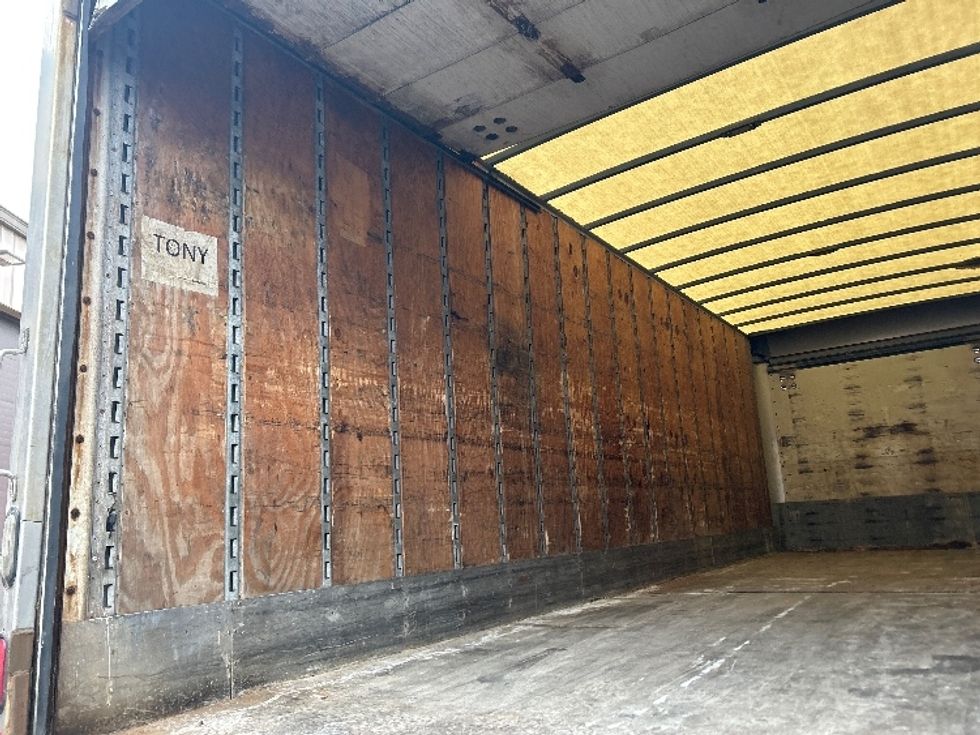 Medium Duty Box Truck-Light and Medium Duty Trucks-Freightliner-2018-X11384S-Chicopee-MA-407,260\n\t\tmiles-$ 79,750 - Image 11