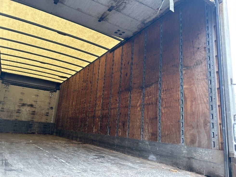Medium Duty Box Truck-Light and Medium Duty Trucks-Freightliner-2018-X11384S-Chicopee-MA-407,260\n\t\tmiles-$ 79,750 - Image 12