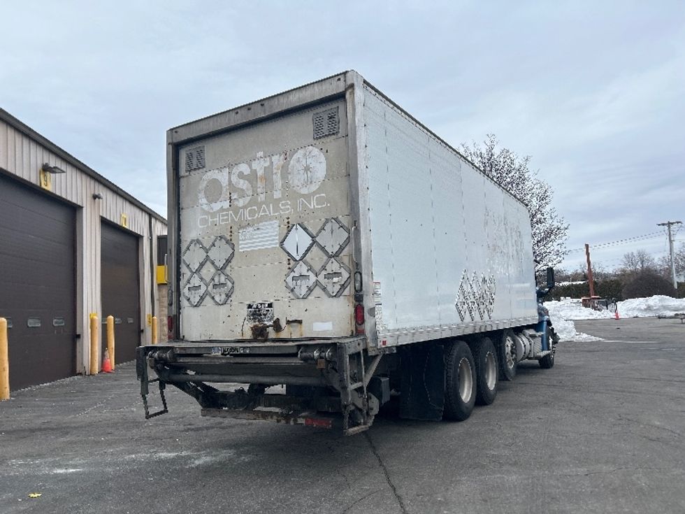 Medium Duty Box Truck-Light and Medium Duty Trucks-Freightliner-2018-X11384S-Chicopee-MA-407,260\n\t\tmiles-$ 79,750 - Image 13