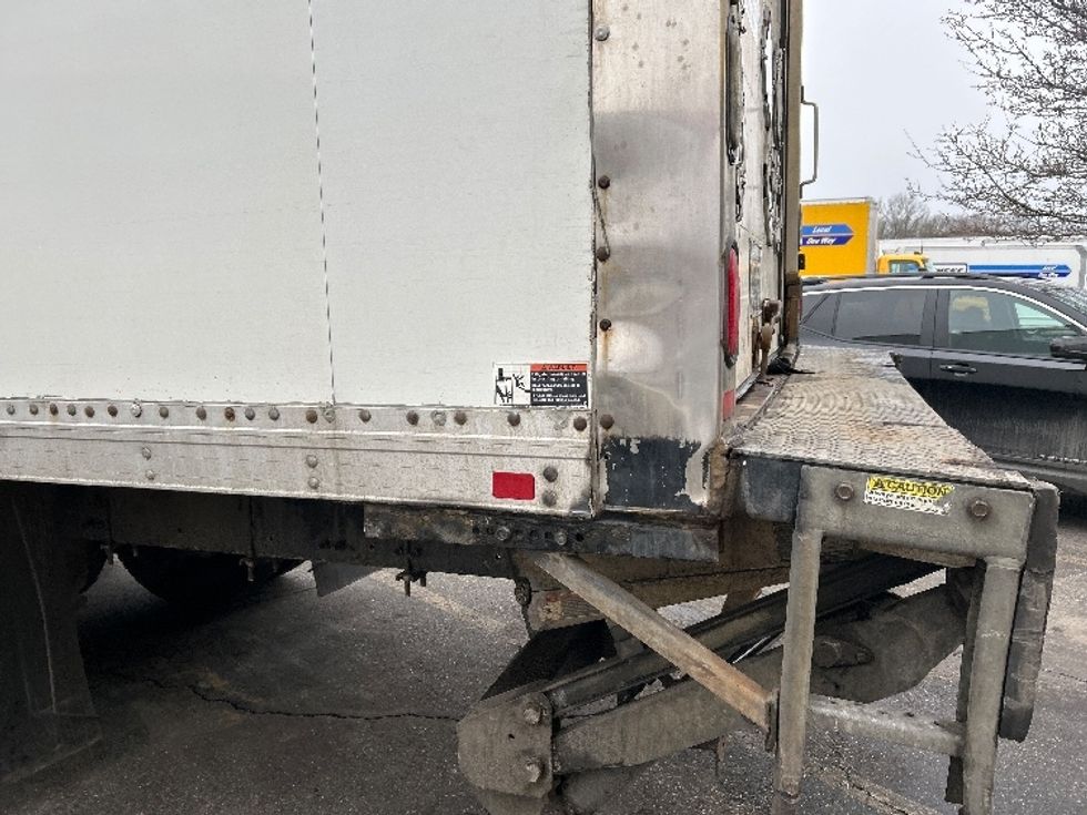 Medium Duty Box Truck-Light and Medium Duty Trucks-Freightliner-2018-X11384S-Chicopee-MA-407,260\n\t\tmiles-$ 79,750 - Image 26