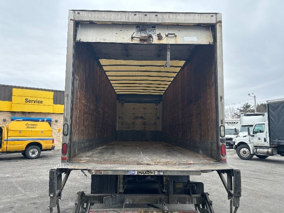 Medium Duty Box Truck-Light and Medium Duty Trucks-Freightliner-2018-X11384S-Chicopee-MA-407,260\n\t\tmiles-$ 79,750 - Image 8
