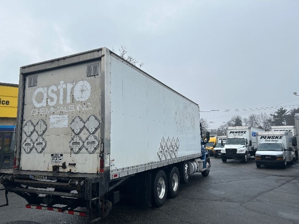 Medium Duty Box Truck-Light and Medium Duty Trucks-Freightliner-2018-X11384S-Chicopee-MA-451,117\n\t\tmiles-$ 78,000 - Image 13