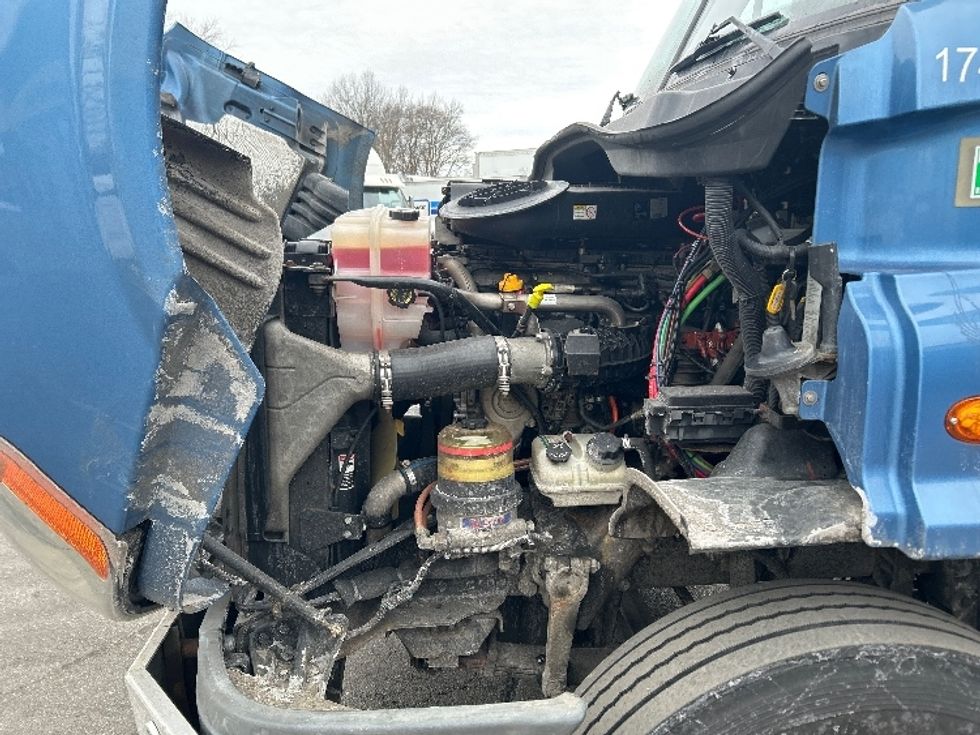 Medium Duty Box Truck-Light and Medium Duty Trucks-Freightliner-2018-X11384S-Chicopee-MA-451,117\n\t\tmiles-$ 78,000 - Image 24