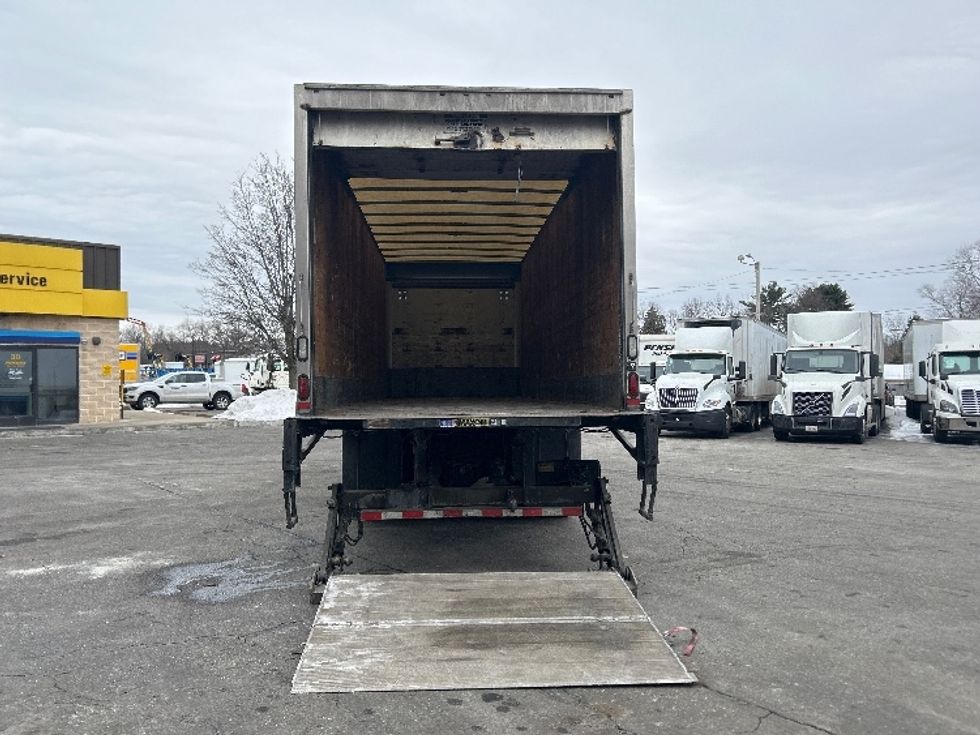 Medium Duty Box Truck-Light and Medium Duty Trucks-Freightliner-2018-X11384S-Chicopee-MA-451,117\n\t\tmiles-$ 78,000 - Image 9