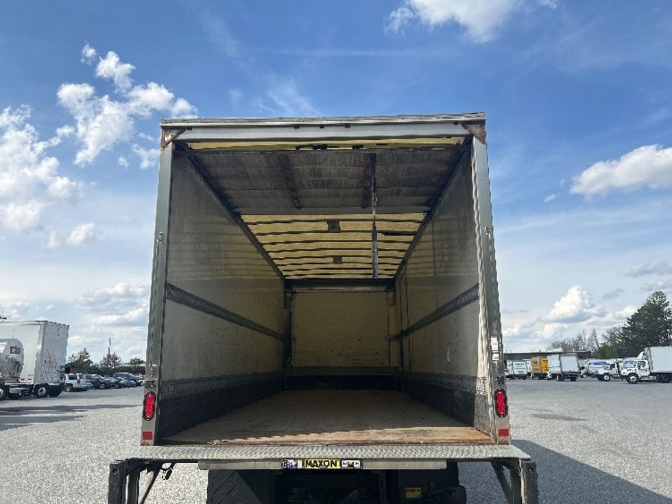 Medium Duty Box Truck-Light and Medium Duty Trucks-Freightliner-2019-Cascadia X11364S-Greensboro-NC-589,835\n\t\tmiles-$ 77,750 - Image 8