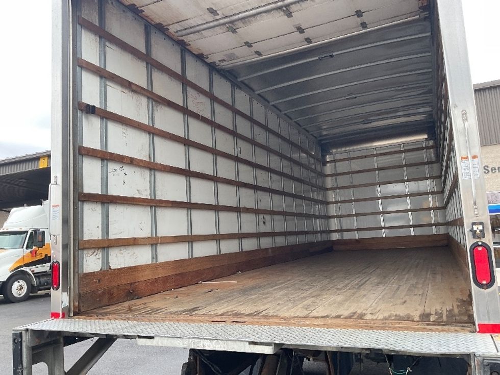 Medium Duty Box Truck-Light and Medium Duty Trucks-Freightliner-2019-M2-Akron-OH-143,409\n\t\tmiles-$ 57,750 - Image 11