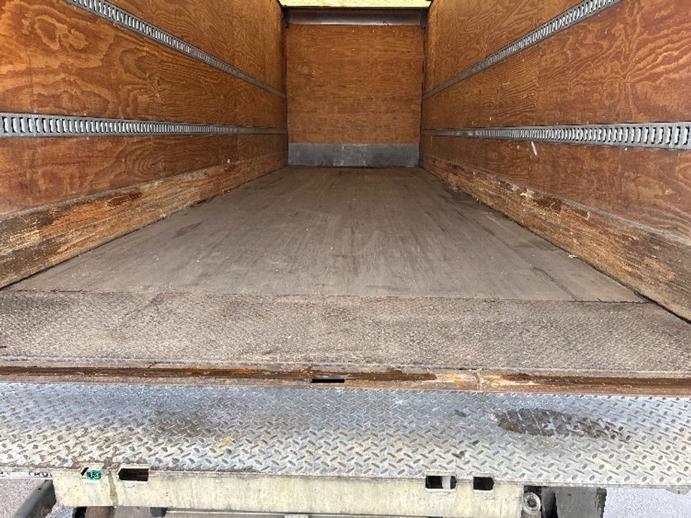 Medium Duty Box Truck-Light and Medium Duty Trucks-Freightliner-2019-M2-Akron-OH-147,928\n\t\tmiles-$ 41,500 - Image 10