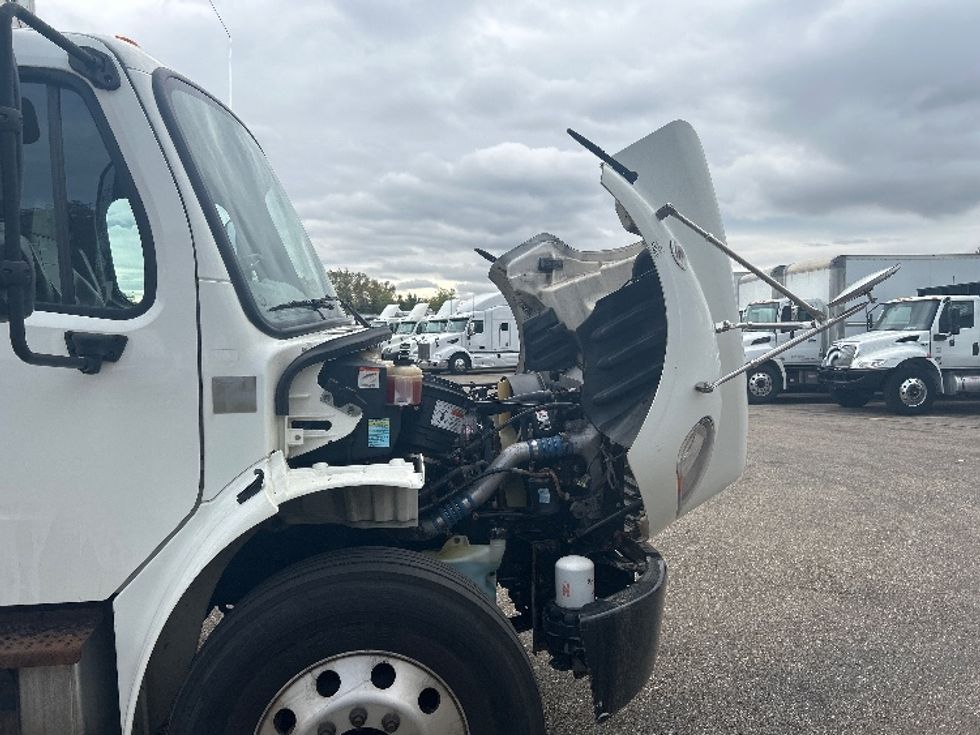 Medium Duty Box Truck-Light and Medium Duty Trucks-Freightliner-2019-M2-Akron-OH-169,168\n\t\tmiles-$ 40,250 - Image 23