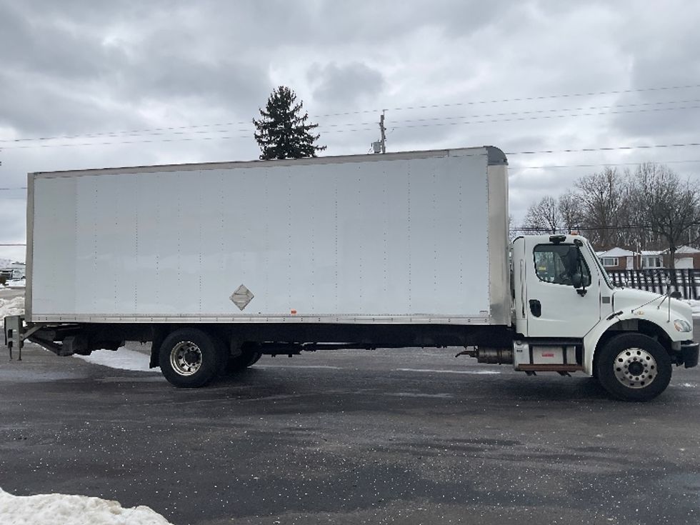 Medium Duty Box Truck-Light and Medium Duty Trucks-Freightliner-2019-M2-Akron-OH-170,941\n\t\tmiles-$ 39,000 - Image 10