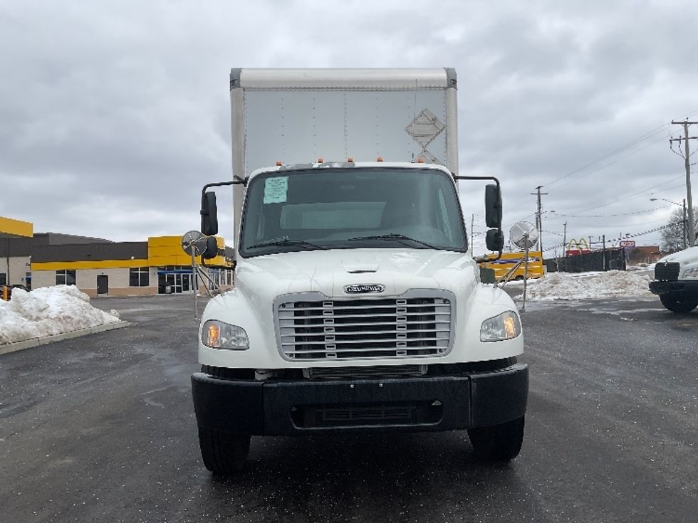 Medium Duty Box Truck-Light and Medium Duty Trucks-Freightliner-2019-M2-Akron-OH-170,941\n\t\tmiles-$ 39,000 - Image 2