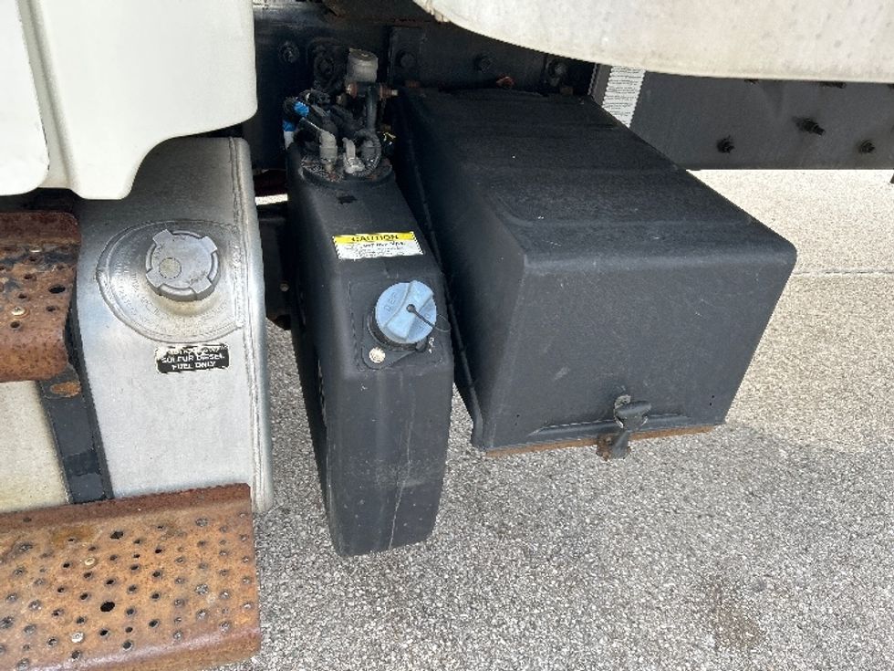 Medium Duty Box Truck-Light and Medium Duty Trucks-Freightliner-2019-M2-Akron-OH-172,918\n\t\tmiles-$ 37,750 - Image 25