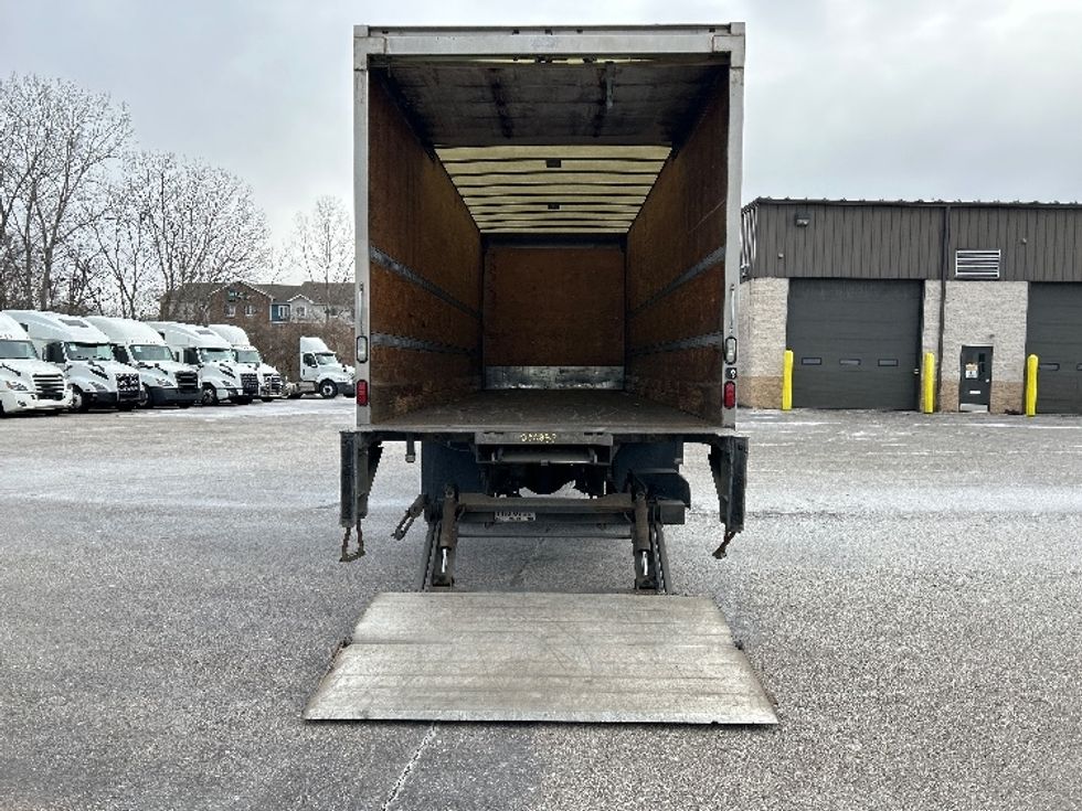 Medium Duty Box Truck-Light and Medium Duty Trucks-Freightliner-2019-M2-Akron-OH-172,918\n\t\tmiles-$ 37,750 - Image 9