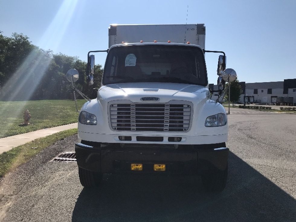 2019 Freightliner M2 106 Medium Duty photo 2