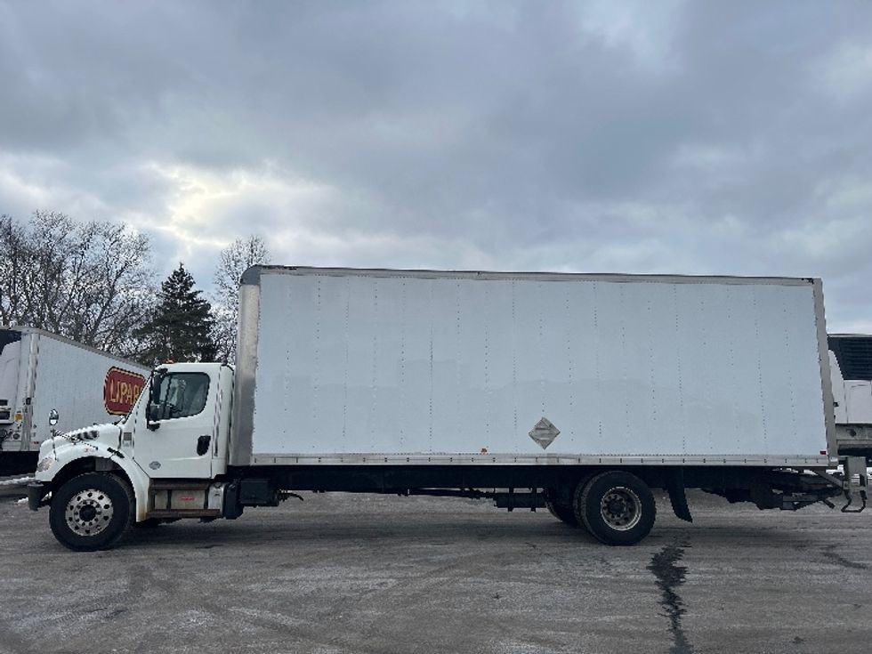 Medium Duty Box Truck-Light and Medium Duty Trucks-Freightliner-2019-M2-Akron-OH-245,948\n\t\tmiles-$ 28,000 - Image 4