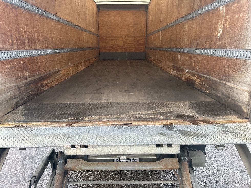 Medium Duty Box Truck-Light and Medium Duty Trucks-Freightliner-2019-M2-Akron-OH-276,607\n\t\tmiles-$ 25,500 - Image 10