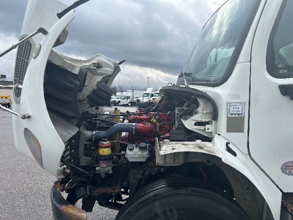 Medium Duty Box Truck-Light and Medium Duty Trucks-Freightliner-2019-M2-Akron-OH-276,607\n\t\tmiles-$ 25,500 - Image 24