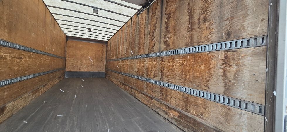 Medium Duty Box Truck-Light and Medium Duty Trucks-Freightliner-2019-M2-Akron-OH-284,565\n\t\tmiles-$ 23,500 - Image 12