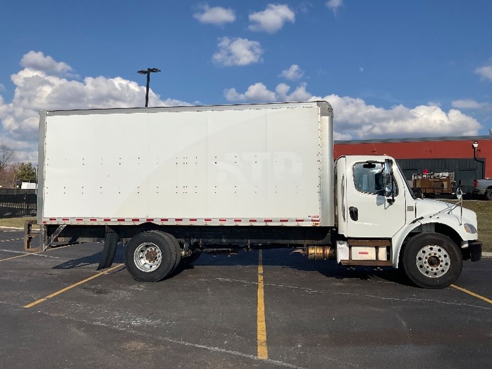 Medium Duty Box Truck-Light and Medium Duty Trucks-Freightliner-2019-M2-Akron-OH-408,049\n\t\tmiles-$ 20,000 - Image 15