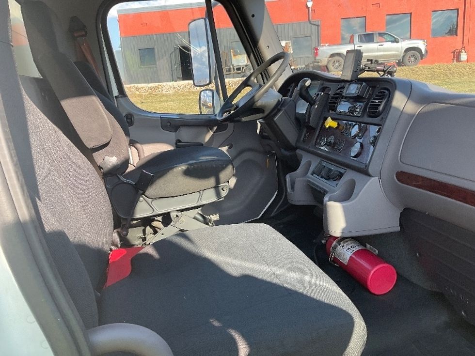 Medium Duty Box Truck-Light and Medium Duty Trucks-Freightliner-2019-M2-Akron-OH-408,049\n\t\tmiles-$ 20,000 - Image 22