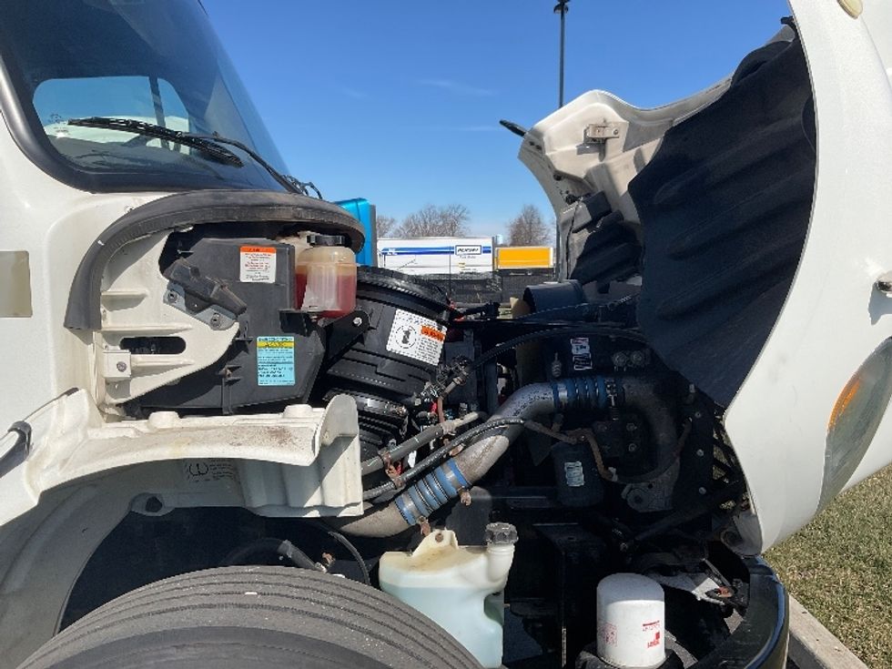 Medium Duty Box Truck-Light and Medium Duty Trucks-Freightliner-2019-M2-Akron-OH-63,915\n\t\tmiles-$ 47,750 - Image 23