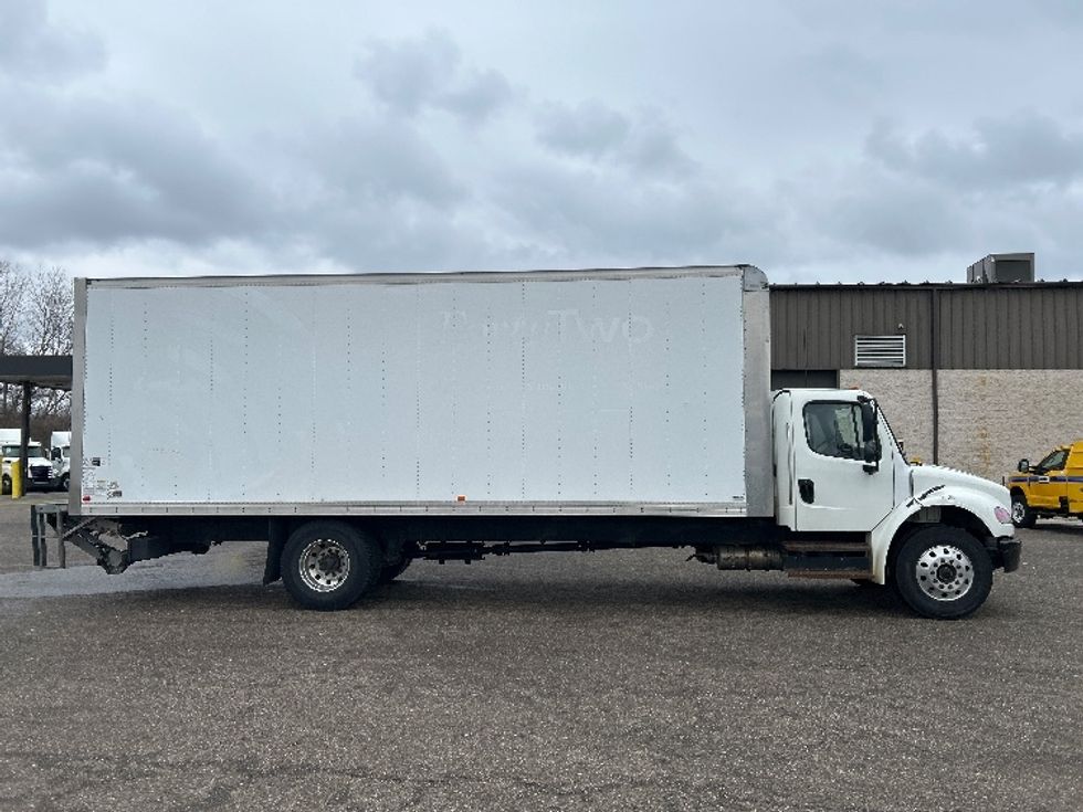 Medium Duty Box Truck-Light and Medium Duty Trucks-Freightliner-2019-M2-Akron-OH-93,524\n\t\tmiles-$ 62,500 - Image 15