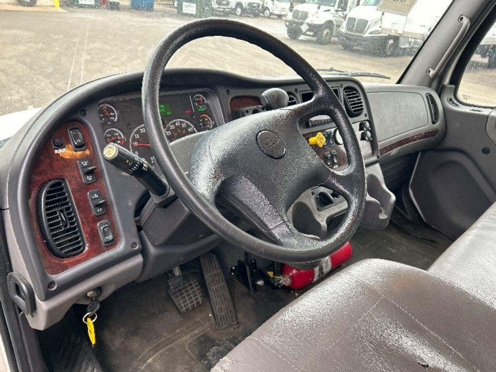 Medium Duty Box Truck-Light and Medium Duty Trucks-Freightliner-2019-M2-Akron-OH-93,524\n\t\tmiles-$ 62,500 - Image 17