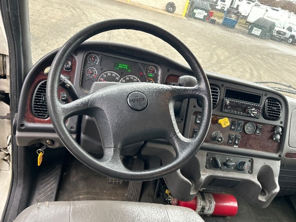 Medium Duty Box Truck-Light and Medium Duty Trucks-Freightliner-2019-M2-Akron-OH-93,524\n\t\tmiles-$ 62,500 - Image 19
