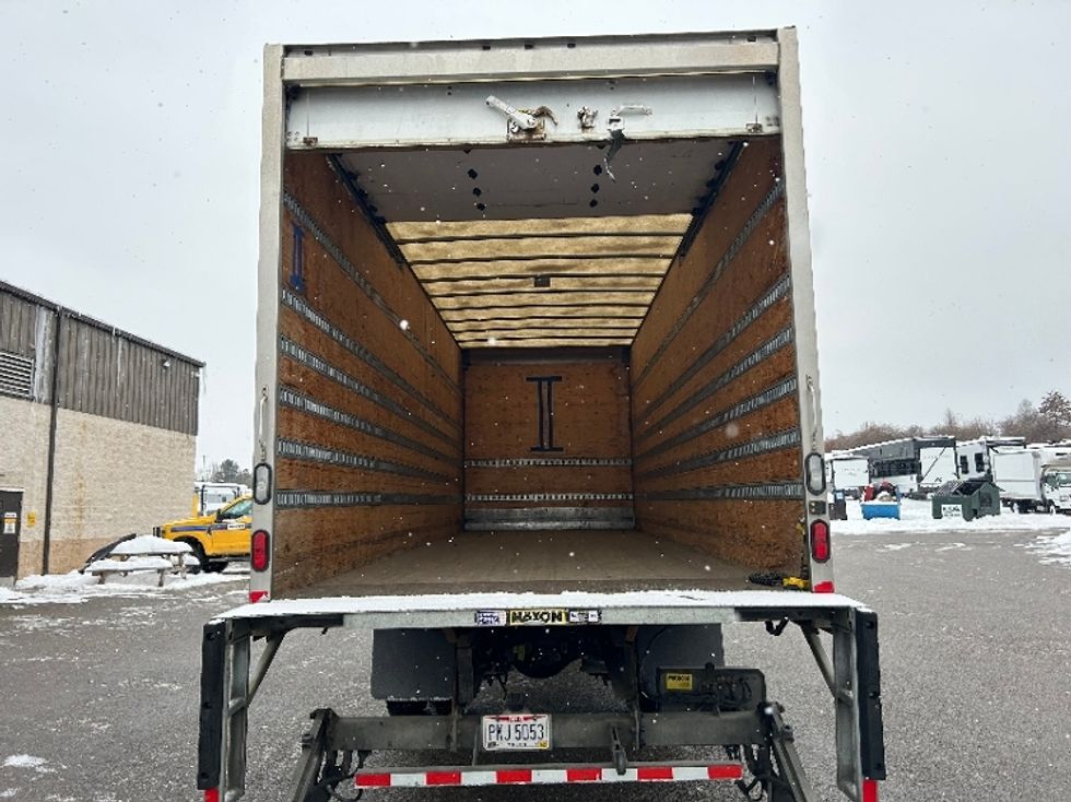 Medium Duty Box Truck-Light and Medium Duty Trucks-Freightliner-2019-M2-Akron-OH-94,558\n\t\tmiles-$ 61,250 - Image 8