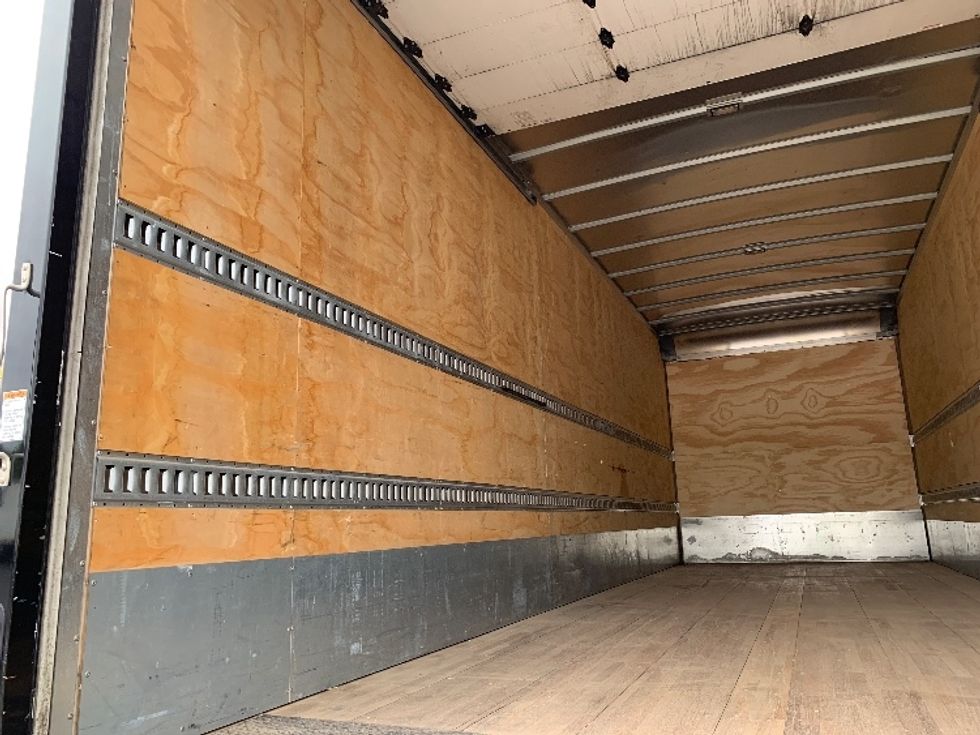 Medium Duty Box Truck-Light and Medium Duty Trucks-Freightliner-2019-M2-Alabaster-AL-157,957\n\t\tmiles-$ 30,750 - Image 11