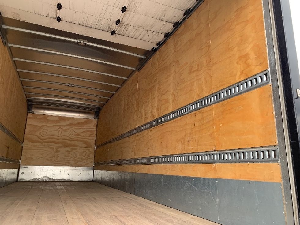 Medium Duty Box Truck-Light and Medium Duty Trucks-Freightliner-2019-M2-Alabaster-AL-157,957\n\t\tmiles-$ 30,750 - Image 12
