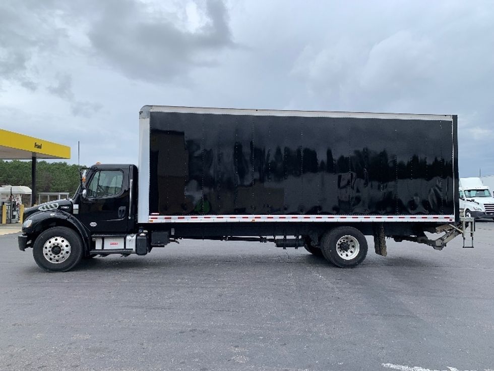 Medium Duty Box Truck-Light and Medium Duty Trucks-Freightliner-2019-M2-Alabaster-AL-157,957\n\t\tmiles-$ 30,750 - Image 4
